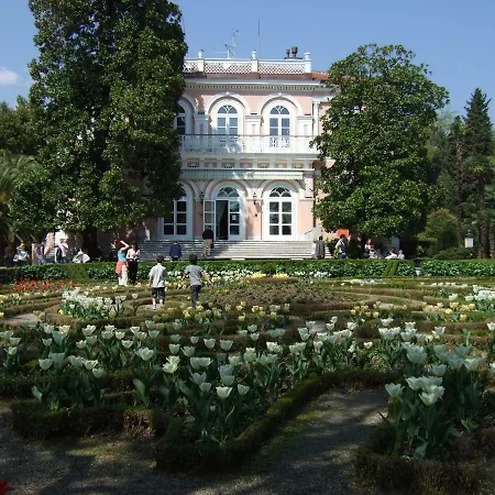 Anuschka Ferienhaus *